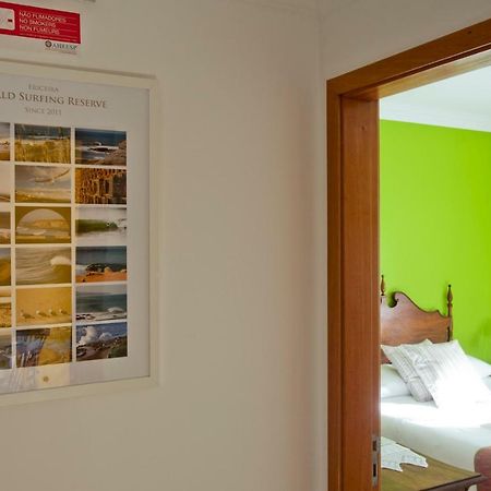 Ericeira Chill Hill Hostel & Private Rooms - Sea Food Extérieur photo