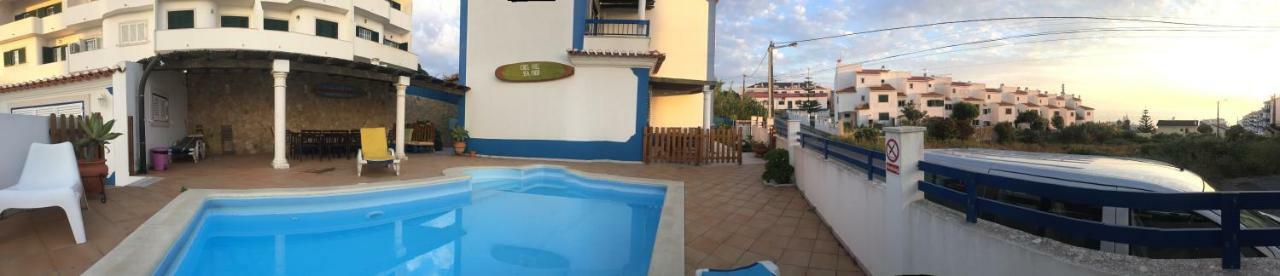 Ericeira Chill Hill Hostel & Private Rooms - Sea Food Extérieur photo
